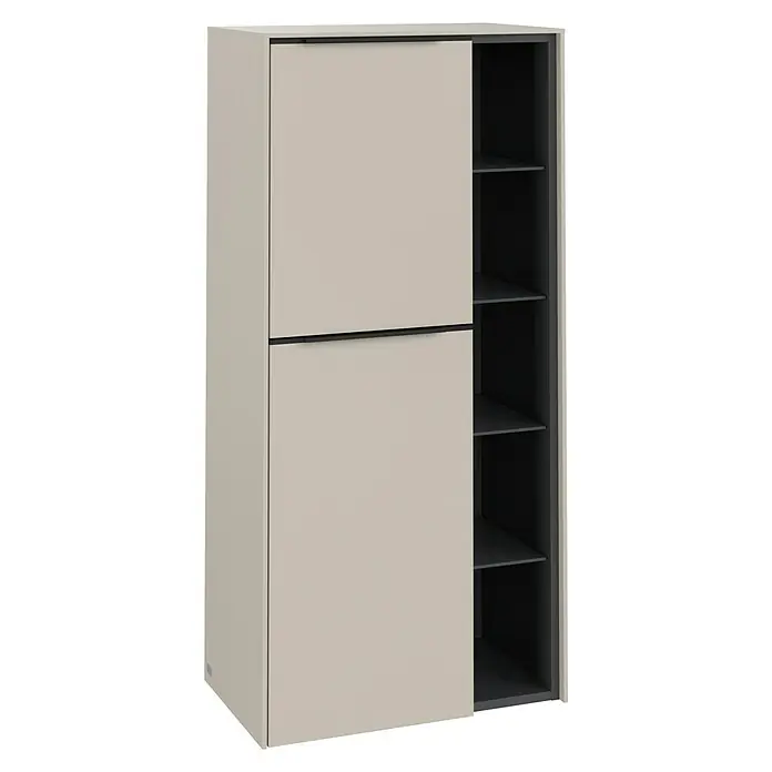 Villeroy & Boch Subway 3.0 Seitenschrank - B x T x H: 57,4 x 36,2 x 120 cm, Cashmere Grey, DIN Anschlag: Links, Farbe Griff: Volcano Black - Ein modernes Schuhregal in Beige mit schwarzen Akzenten und Schiebetüren, die teilweise den Blick auf die Regale freigeben.