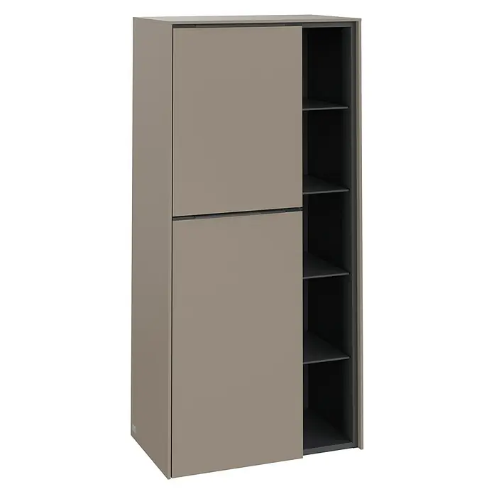 Villeroy & Boch Subway 3.0 Seitenschrank - B x T x H: 57,4 x 36,2 x 120 cm, Taupe, DIN Anschlag: Links, Farbe Griff: Monochrom - Hier ist ein modernes, beigefarbenes Schrankmöbel mit Schiebetüren und mehreren Regalen. Ideal für stilvolle Aufbewahrungslösungen.
