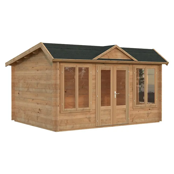 Palmako Gartenhaus Claudia Pent - Außenmaß inkl. Dachüberstand (B x T): 440 x 346 cm, Tauchgrundiertes Holz, Hellbraun - Ein Holzgartenhaus mit Fenstern und einer Doppeltür mit silbernem Griff vor einem dunklen Hintergrund.
