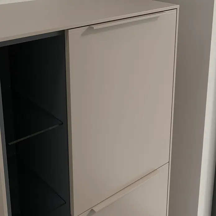 Villeroy & Boch Subway 3.0 Seitenschrank - B x T x H: 57,4 x 36,2 x 120 cm, Taupe, DIN Anschlag: Rechts, Farbe Griff: Monochrom - Ein moderner Schuhschrank in neutralen Farbtönen mit offenen und geschlossenen Fächern zur stilvollen Aufbewahrung von Schuhen.