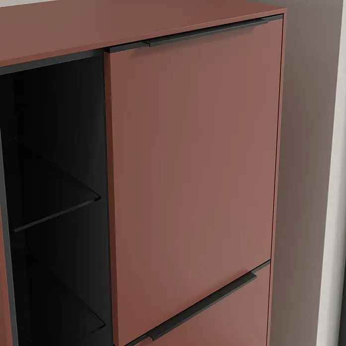 Villeroy & Boch Subway 3.0 Seitenschrank - B x T x H: 57,4 x 36,2 x 120 cm, Wine Red, DIN Anschlag: Rechts, Farbe Griff: Volcano Black - Brauner Schuhschrank mit schwarzen Griffen und Regalen. Perfekt für die Organisation von Schuhen im Flur.
