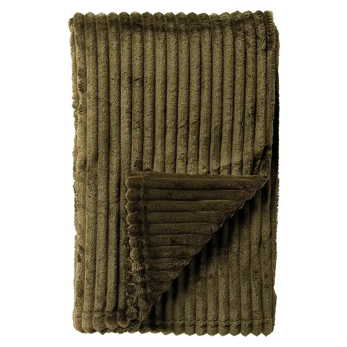 Decke Stripe - Olive, 200 x 150 cm, 100 % Polyester - Detailaufnahme einer gefalteten, olivgrünen Cord-Decke, die Wärme und Komfort für gemütliche Stunden verspricht.