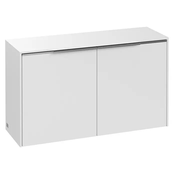 Villeroy & Boch Subway 3.0 Seitenschrank - B x T x H: 72,8 x 25,6 x 42,3 cm, Pure White, DIN Anschlag: Links/Rechts, Farbe Griff: Aluminium glänzend - Nahaufnahme eines weißen Wandschranks mit zwei Türen und schlichten Metallgriffen, der Funktionalität und modernes Design vereint.