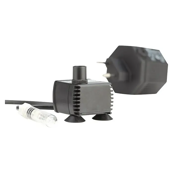 Pontec Statuen-Zimmerbrunnenpumpe PondoCompact 300i - 5 W, Max. Förderhöhe: 70 cm - Nahaufnahme einer schwarzen Aquariumpumpe mit Saugnäpfen und einem transparenten Filter, ideal für kleine Aquarien und Springbrunnen.