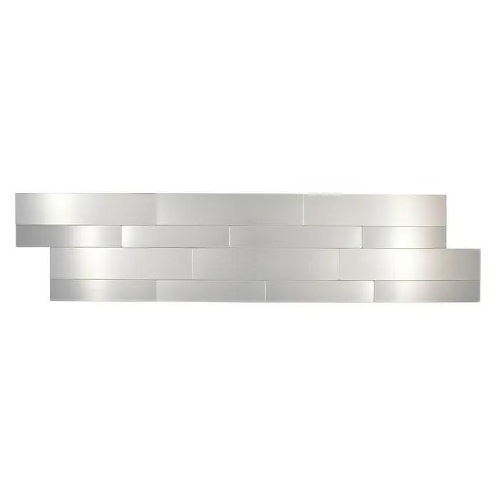 Selbstklebemosaik SAM 4WVMM - 60 x 15,2 cm, Silber, Glänzend - Silberne Wandpaneele im horizontalen Ziegeldesign. Ideal, um jedem Raum einen modernen und eleganten Touch zu verleihen.