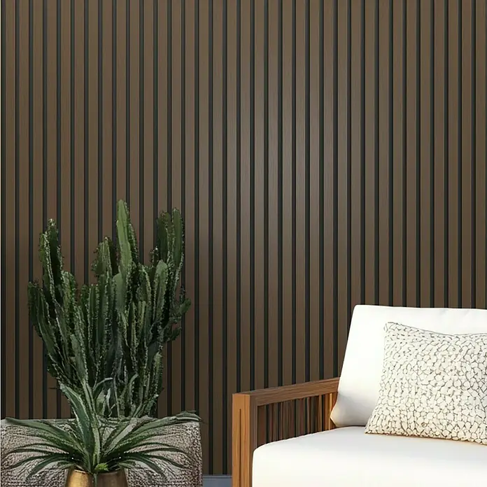Wandpaneel Outdoor - Dark Brown, WPC, 2.350 x 219 x 26 mm - Elegante Wandpaneele in Braun mit schmalen, dunklen Fugen. Ein modernes Design für stilvolle Innenräume.