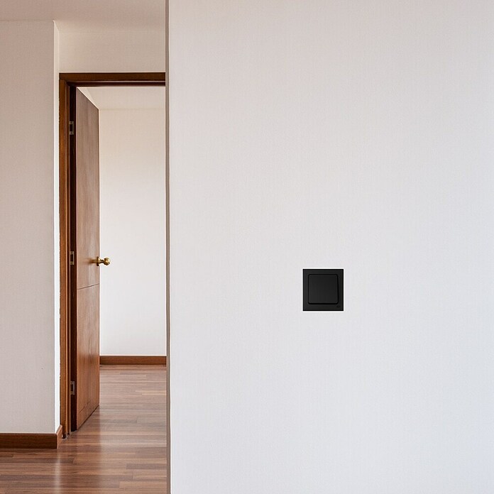 Luceco Oxford Conmutador pack x3 (Negro, Mate, Montaje en la pared, 10 A) | BAUHAUS
