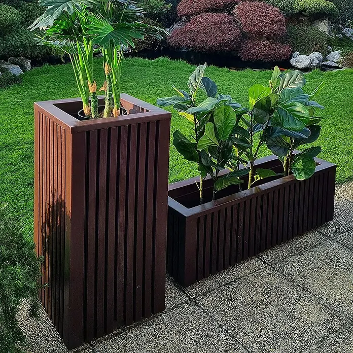 Roto Pflanzsäule eckig Balboa - Braun, Kunststoff - Pflanzgefäße aus Holz für den Außenbereich: Die stilvollen, dunkelbraunen Blumenkästen und -töpfe sind die ideale Gartendekoration.