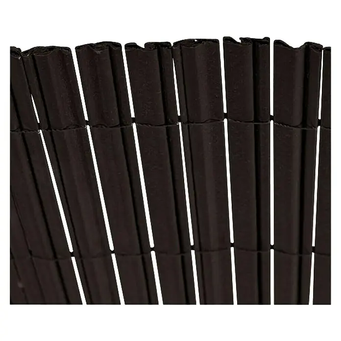 Nortene Sichtschutzmatte Surfcane - 300 x 100 cm, Anthrazit - Nahaufnahme eines braunen Sichtschutzzauns aus Bambus, der für Privatsphäre und Windschutz im Garten sorgt.