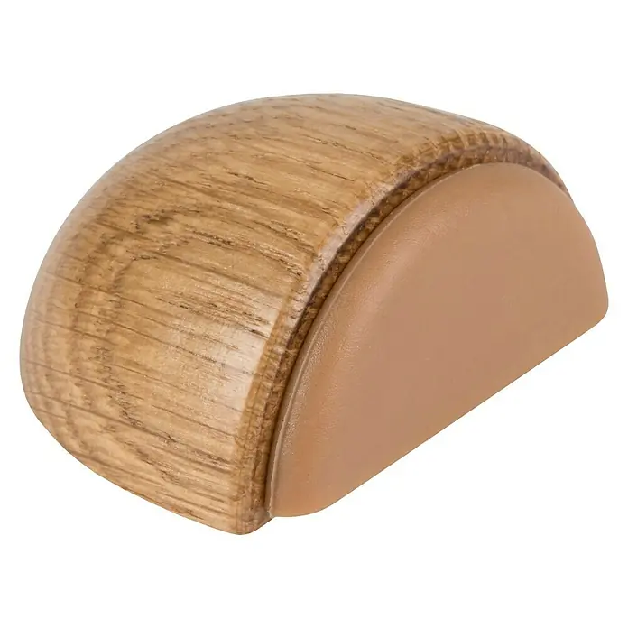Türstopper - B x H: 49 x 38 mm, Montageart: Kleben, Eiche - Ein halbrunder Türstopper aus hellem Holz mit einer abgerundeten, braunen Gummispitze. Er bietet Schutz vor Türschlägen.
