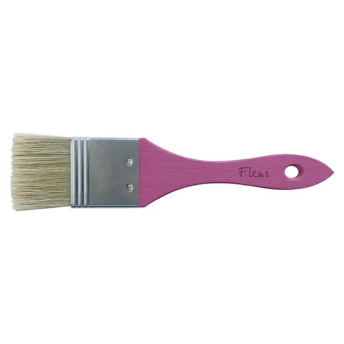 Fleur Pincel plano para ceras y envejecidos - Anchura cerdas: 2,5 cm, Madera - Primer plano de un pincel Fleur con mango de madera rosa y cerdas naturales, ideal para tareas de pintura y proyectos creativos.