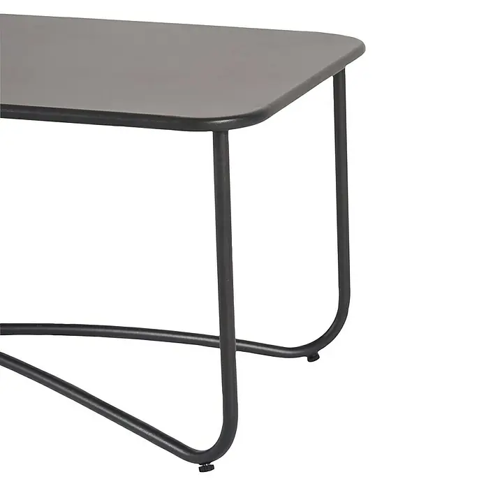 Conjunto de muebles Theodor - 4 pzs., Acero/Poliéster, Antracita - Primer plano de una mesa de centro moderna gris con un diseño minimalista y estructura metálica elegante.