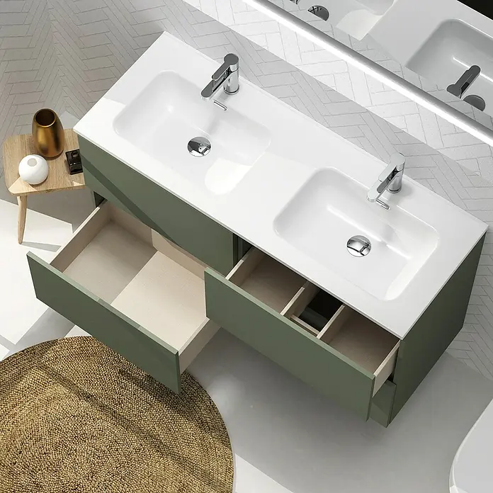 Artysan Conjunto de mueble de baño Harmony - Ancho: 120 cm, Verde musgo, 3 pzs. - La imagen muestra un mueble de lavabo verde con dos lavabos y cajones abiertos, combinando almacenamiento y diseño moderno.