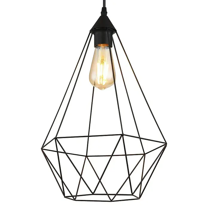 Globo Lámpara colgante redonda Zachar - 60 W, Ø x Al: 30 x 120 cm, Negro, E27 - Primer plano de una lámpara colgante geométrica con una bombilla Edison que brilla cálidamente, creando un ambiente moderno.