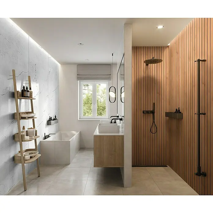 LOGOCLIC Wandpaneel Designwall - Carrara, 265 x 123 cm - Badezimmer mit Holzverkleidung in der Dusche und einem minimalistischen Waschtisch, der modernes Design und natürliche Elemente vereint.