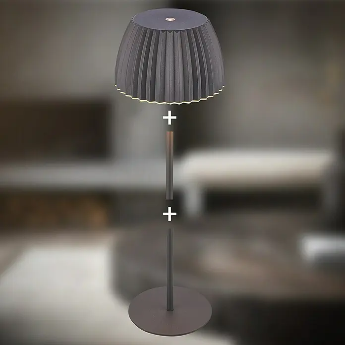 Brilo Riffle Akku-Tischleuchte - Ø x H: 14,3 x 36,4 cm, Anthrazit, Warmweiß, 2 W, IP44, Classic - Eine elegante Stehlampe in Einzelteilen, bestehend aus Lampenschirm, Ständer und Fuß, vor einem unscharfen Hintergrund.