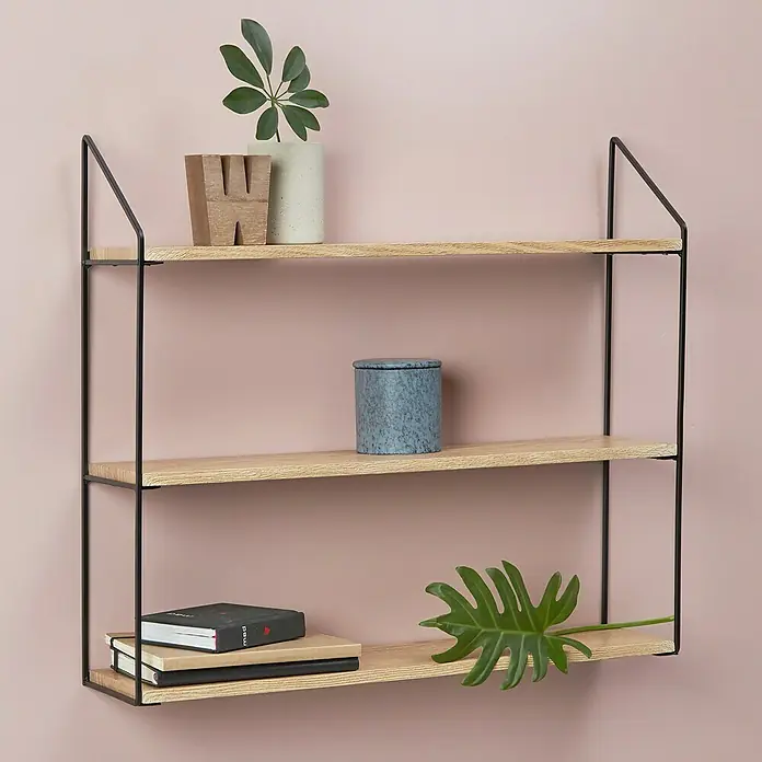 Estante de pared - L x An x Al: 15 x 60 x 54 cm, Carga límite balda: 15 kg - Estante de pared elegante de tres niveles con estantes de madera clara y marco metálico negro para acentos decorativos en el hogar.