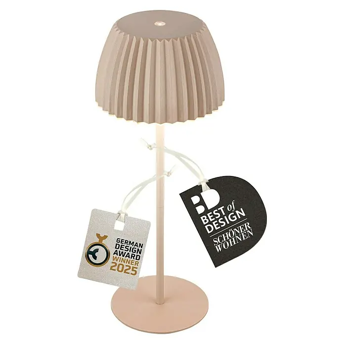 Brilo Riffle Akku-Tischleuchte - Ø x H: 14,3 x 36,4 cm, Beige, Warmweiß, 2 W, IP44, Classic - Elegante Tischleuchte in zartem Rosa mit plissiertem Lampenschirm und Auszeichnungen für ihr Design. Sie ist ein Blickfang für jeden Raum.