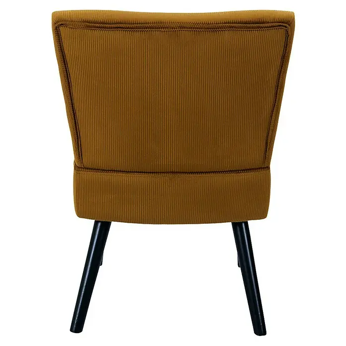 Home Deco Factory Giulia Silla - L x An x Al: 55 x 68 x 76 cm, Mostaza - Primer plano de una silla de pana con patas negras. La silla tiene un color dorado cálido y un diseño de textura acanalada vertical.