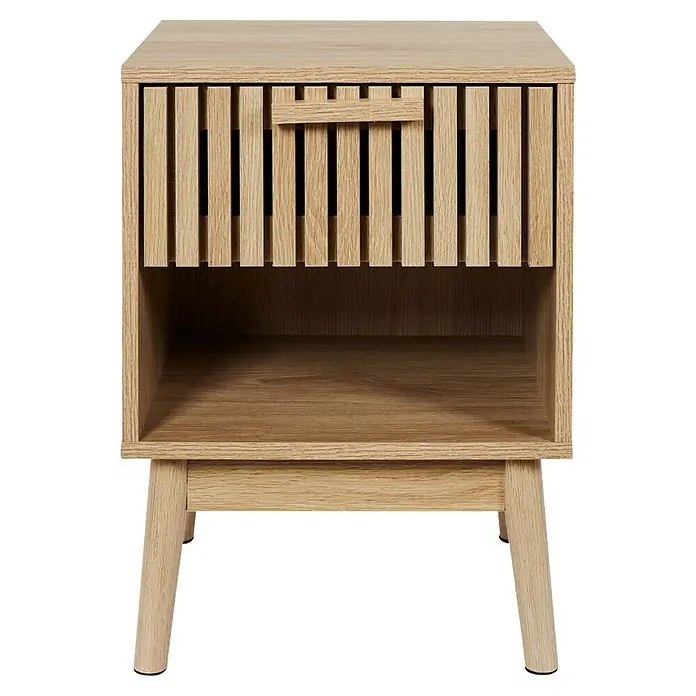 Home Deco Factory Klaus Cómoda con mesitas - 3 pzs., Marrón, Diseño acanalado - Mesita de noche de madera clara con cajón y estante abierto debajo, ideal para guardar cosas en el dormitorio.