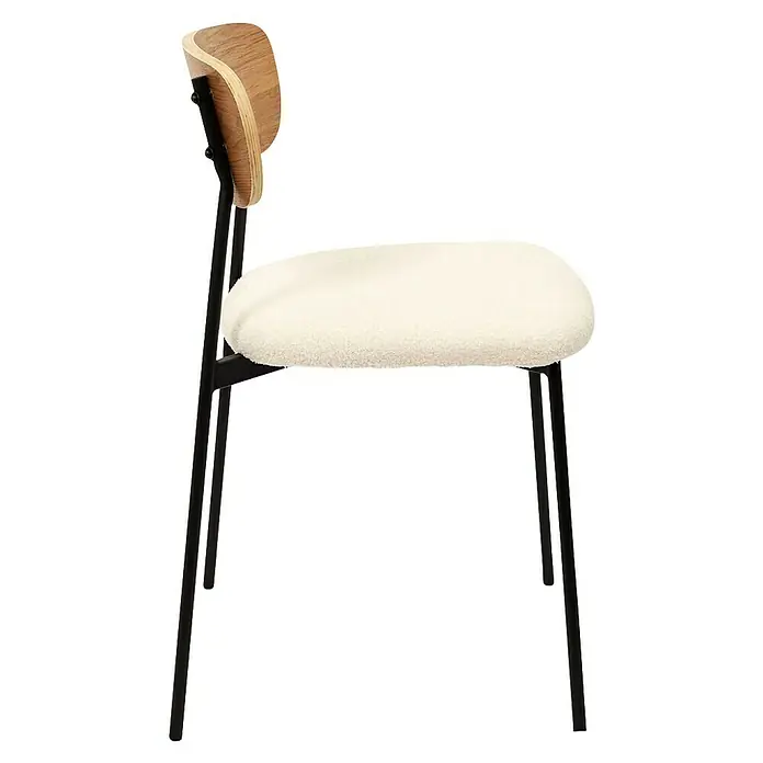 Home Deco Factory Silla Loki - Marrón/Blanco/Negro, 4 ud. - Elegante silla con respaldo de madera y un suave cojín de asiento color crema sobre una elegante estructura de metal negro.