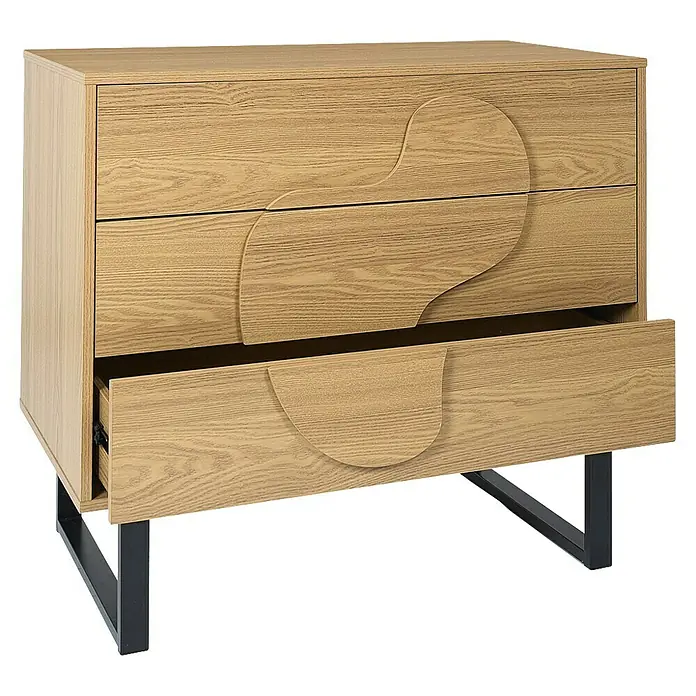 Home Deco Factory Calypso Cómoda con mesitas - 3 pzs., Marrón/Negro, Relieves curvos - Una elegante cómoda de madera clara con tres cajones y un diseño moderno que añade elegancia a cualquier habitación.