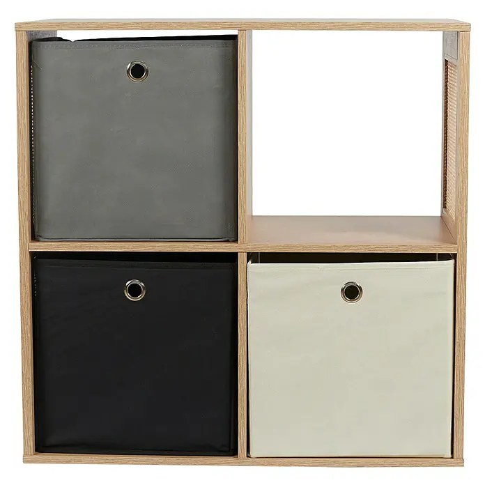 Home Deco Factory Bali Estantería de madera - L x An x Al: 32 x 66 x 66 cm, Marrón, Con ratán trenzado - Cuatro compartimentos de estante cuadrados en una estantería de madera, tres de los cuales tienen cajones de tela en gris, negro y beige.