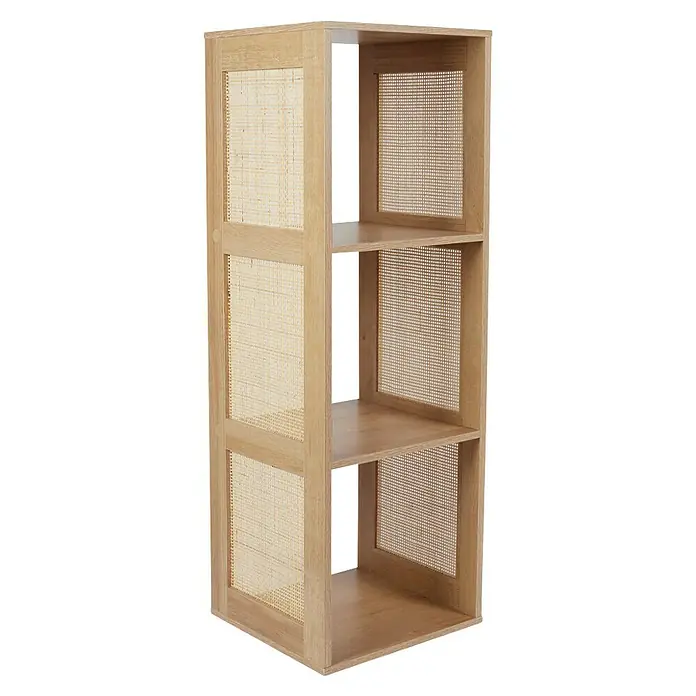Home Deco Factory Bali Estantería de madera - L x An x Al: 32 x 31 x 99 cm, Marrón, Con ratán trenzado - Elegante estantería de madera clara con tres compartimentos e inserciones decorativas de ratán, ideal para salón u oficina.