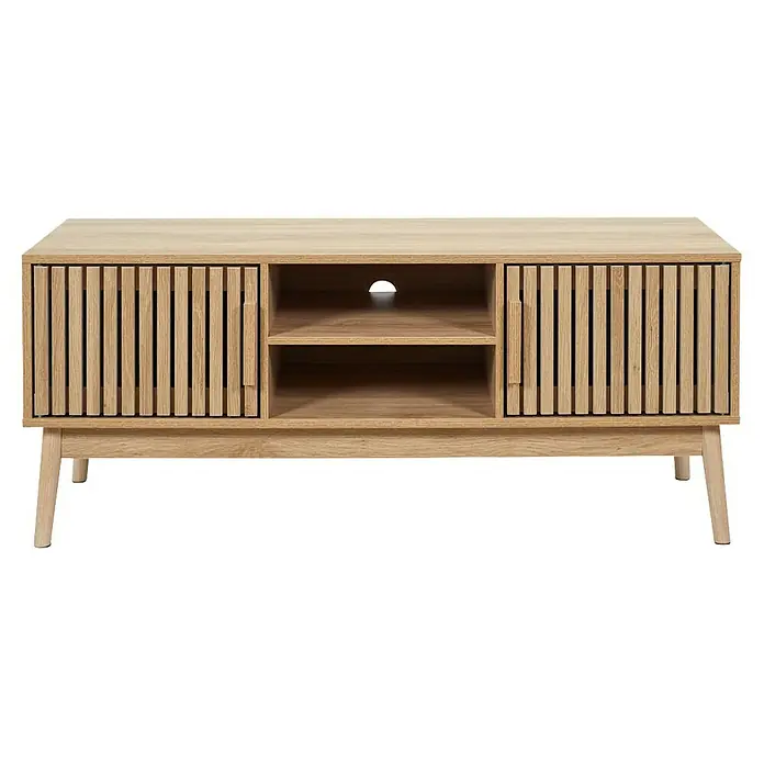Home Deco Factory Klaus Mueble para TV - L x An x Al: 40 x 117 x 48 cm, Marrón, Diseño acanalado - Elegante mueble de TV con frentes de listones y compartimento abierto para dispositivos multimedia, aportando un toque de diseño moderno a cualquier salón.