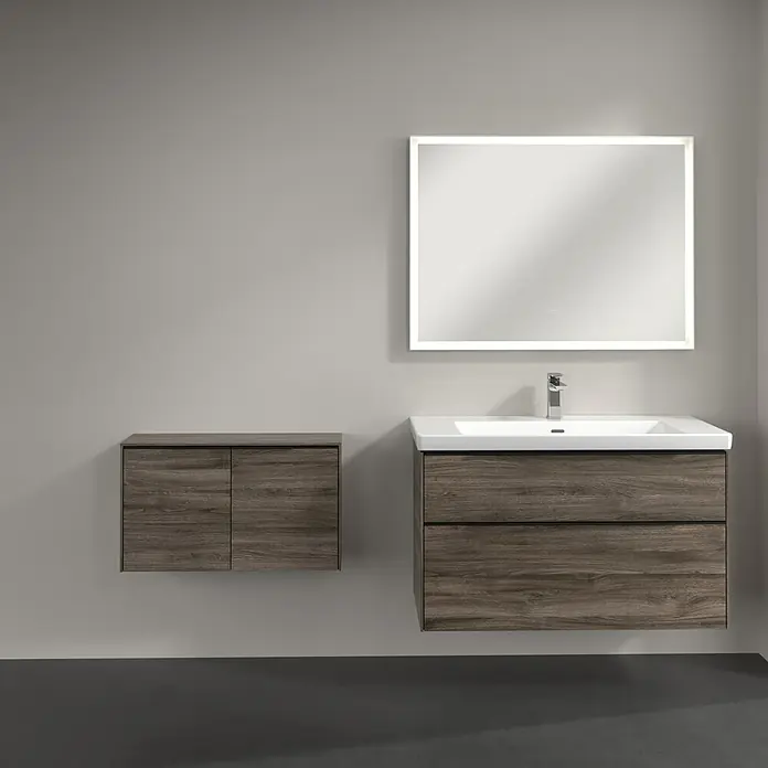 Villeroy & Boch Subway 3.0 Seitenschrank - B x T x H: 72,8 x 25,6 x 42,3 cm, Stone Oak, DIN Anschlag: Links/Rechts, Farbe Griff: Volcano Black - Stilvolles Badezimmer-Ensemble mit Waschtischunterschrank, Hängeschrank und beleuchtetem Spiegel in modernem Design.
