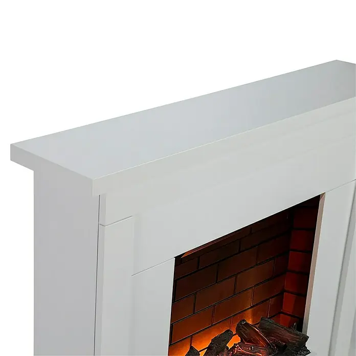 Focalpoint Chimenea eléctrica Atherstone Brick - Blanco/Ladrillo, 2.000 W, 24 x 100 x 80 cm - Primer plano de una chimenea eléctrica blanca con llamas y troncos simulados para un ambiente acogedor.