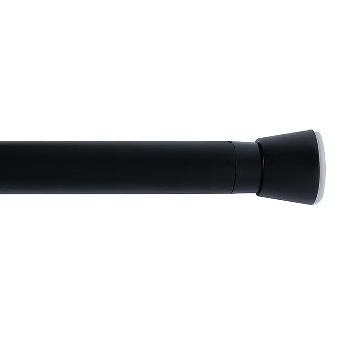 Barra para cortinas extensible multiusos - Metal, Negro, Longitud regulable: 140 cm - 250 cm - Primer plano de una barra de ducha negra con un tapón cónico y un diseño elegante y moderno para baños.
