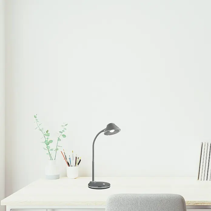 Reality Leuchten Lámpara de sobremesa LED Berry - 3,2 W, Titanio, Blanco cálido - Lámpara de escritorio elegante que proporciona luz brillante, ideal para el espacio de trabajo.