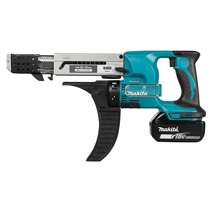 Makita LXT 18V Atornillador para placas de yeso de batería DFR550RTJ - 18 V, 2 baterías, 5 Ah, 4.000 r.p.m., Maleta incluida - Atornillador inalámbrico Makita, una herramienta robusta para atornillar con precisión y ajuste de profundidad variable, asegurando un rendimiento eficiente.
