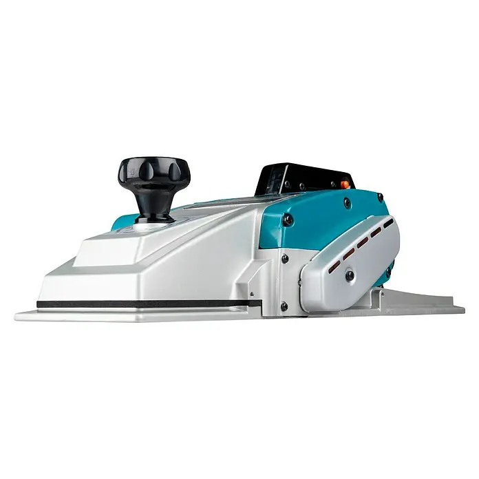 Makita Elektrohobel 1806B - 840 W, Leerlaufdrehzahl: 0 U/min - 16.000 U/min - Das Bild zeigt eine elektrische Hobelmaschine in Silber und Türkis. Das Werkzeug hat einen schwarzen Knopf zur Einstellung der Hobeltiefe.