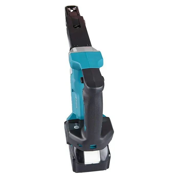 Makita LXT 18V Atornillador para placas de yeso de batería DFR552Z - 18 V, Sin batería, 4.500 r.p.m. - Un primer plano de un atornillador inalámbrico Makita, que destaca el diseño ergonómico y la calidad de construcción duradera de la herramienta.