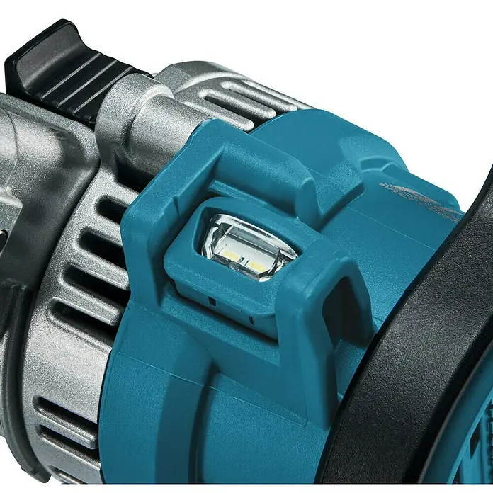 Makita LXT 18V Akku-Bandfeile DBS180Z - 18 V, Ohne Akku, Bandgeschwindigkeit: 600 m/min - 1.700 m/min - Detailaufnahme eines blauen Elektrowerkzeugs mit LED-Licht, das die Präzision und Funktionalität hervorhebt.