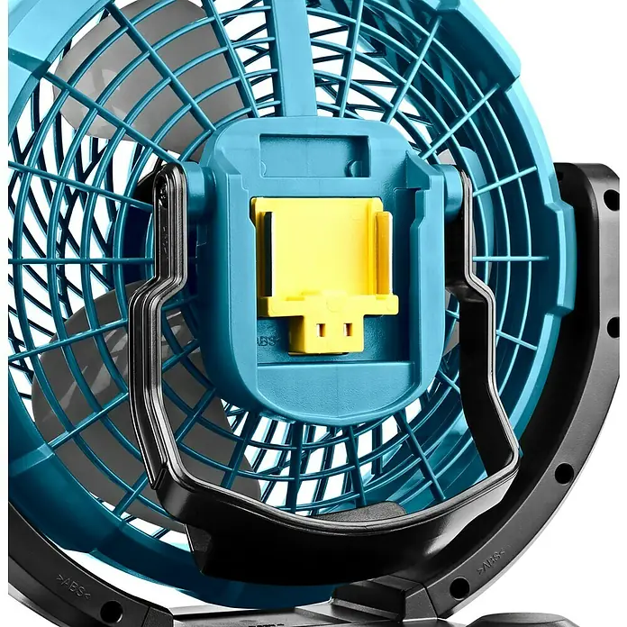Makita LXT 18V Akku-Ventilator DCF102Z - 18 V, Ohne Akku - Nahaufnahme eines tragbaren, akkubetriebenen Ventilators mit blauem Gitter und gelbem Batterieanschluss.