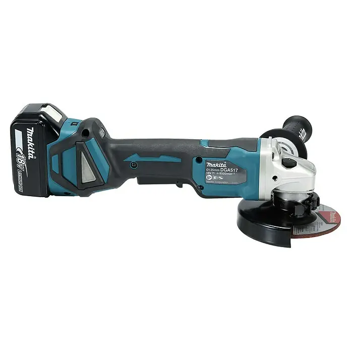 Makita LXT 18V Amoladora angular de batería DGA517 - 18 V, 2 baterías, 5 Ah, Diámetro disco: 125 mm - Amoladora angular inalámbrica Makita DGA517 con batería de 18V. La herramienta es turquesa y negra y está equipada con un disco de esmerilar.