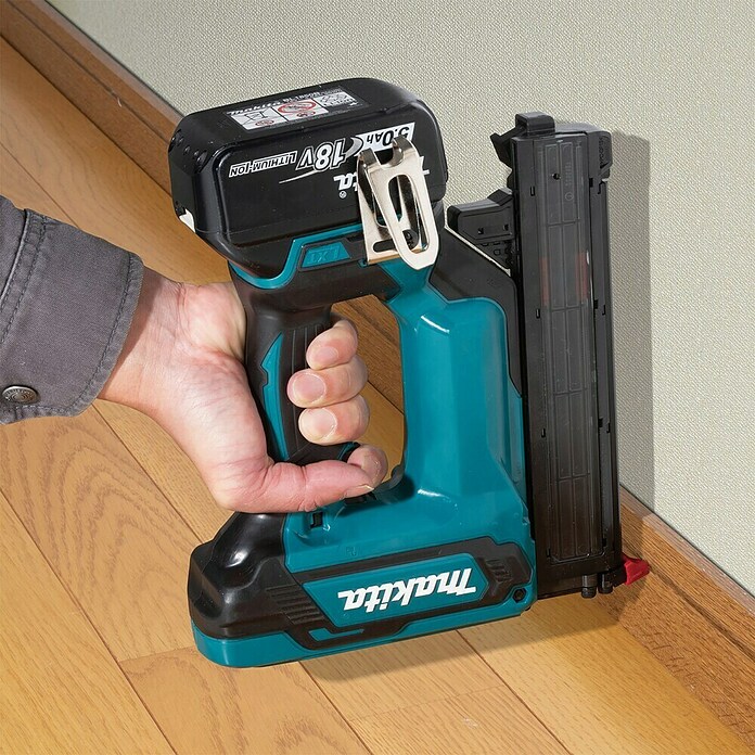 Makita LXT 18V Clavadora de batería DFN350 (18 V, Sin batería, Longitud del clavo: 15 mm - 35 mm) | BAUHAUS