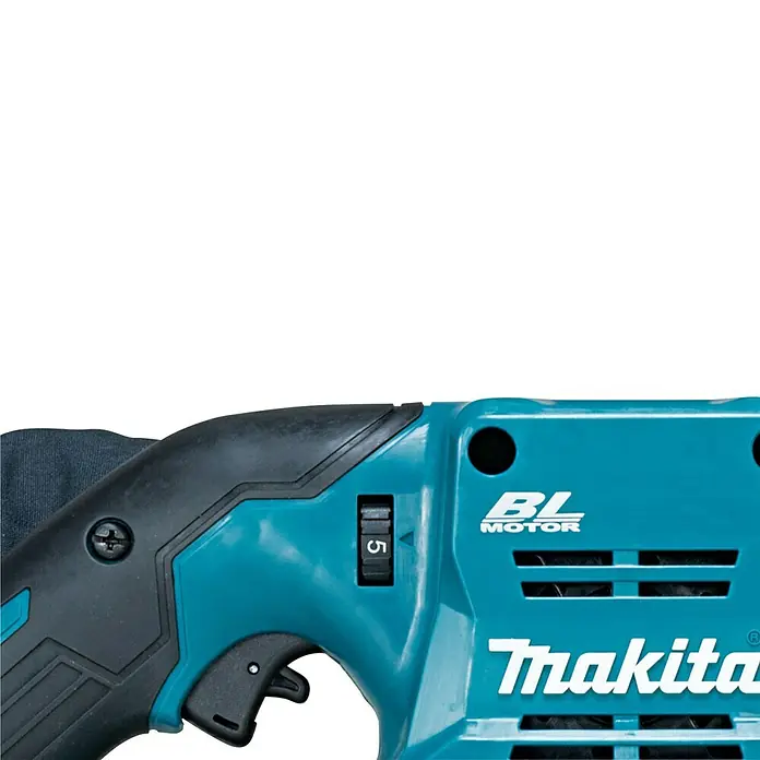 Makita XGT 40V max. Akku-Bandschleifer BS001GZ - 40 V, Ohne Akku - Nahaufnahme einer Makita-Elektrosäge mit Geschwindigkeitsregler und BL Motor-Logo, ideal für präzise Holzarbeiten.