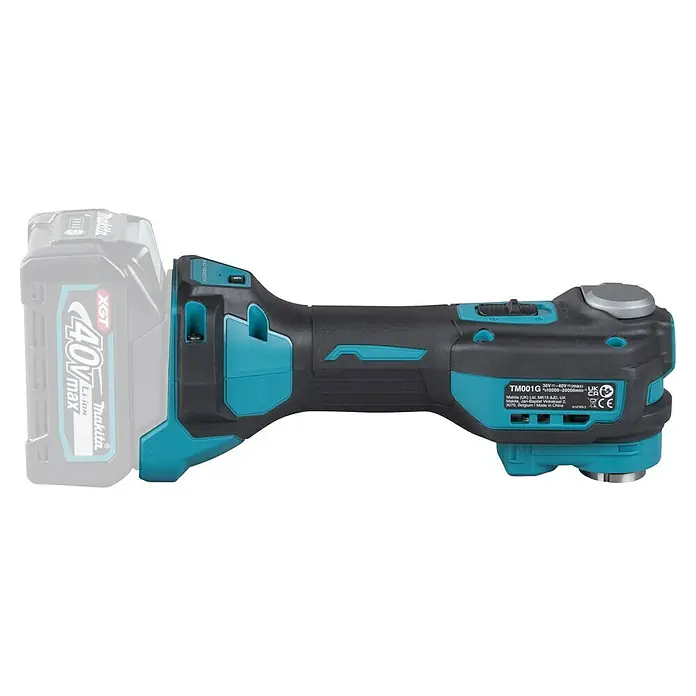 Makita XGT 40V max. Multiherramienta de batería TM001GZ - 40 V, Sin batería - Imagen de una multiherramienta Makita TM001G con una batería de 40V, perfecta para diversas aplicaciones.
