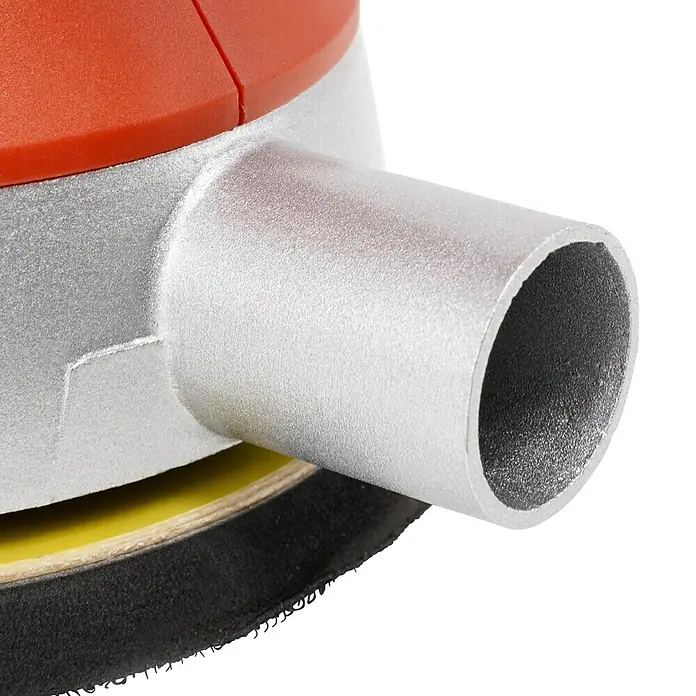 Stayer Lijadora excéntrica eléctrica RO150E - 450 W, Diámetro disco de lija: 150 mm - Primer plano de una lijadora, que destaca el puerto de extracción de polvo y la almohadilla de lijado.\n