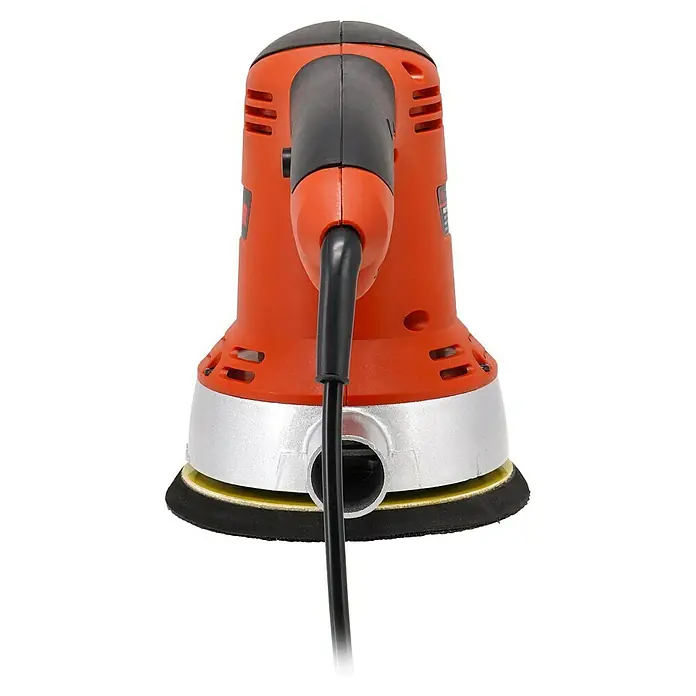 Stayer Lijadora excéntrica eléctrica RO150E - 450 W, Diámetro disco de lija: 150 mm - Primer plano de una lijadora orbital. La herramienta es naranja con detalles en negro y plata.