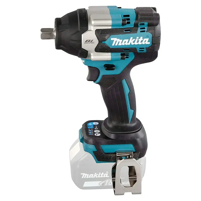 Makita LXT 18V Llave de impacto de batería DTW701 - 18 V, Sin batería, 700 Nm - Llave de impacto inalámbrica Makita, ideal para tareas de atornillado exigentes. Potente, ergonómica y fiable.