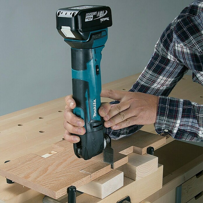 Makita LXT 18V Multiherramienta de batería DTM51 (18 V, 1 batería, 5 Ah) | BAUHAUS