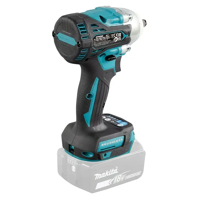 Makita LXT 18V Llave de impacto de batería DTW302 - 18 V, Sin batería, 300 Nm - Un primer plano de una llave de impacto inalámbrica Makita DTW302 con una batería de iones de litio de 18 V, diseñada para aplicaciones profesionales.