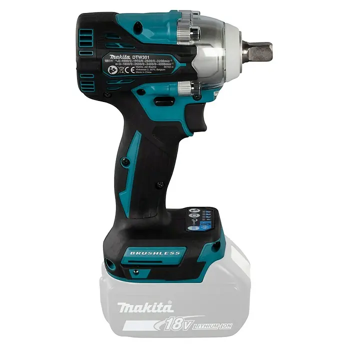 Makita LXT 18V Llave de impacto de batería DTW301Z - 18 V, Sin batería, 330 Nm - La imagen muestra una llave de impacto inalámbrica Makita DTW301 con batería de iones de litio de 18V y motor sin escobillas, ideal para diversas tareas de atornillado.