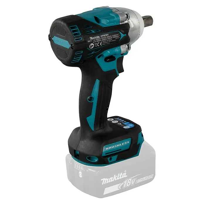 Makita LXT 18V Llave de impacto de batería DTW301Z - 18 V, Sin batería, 330 Nm - Aquí vemos una llave de impacto inalámbrica Makita DTW301, una herramienta robusta para tareas exigentes de atornillado.