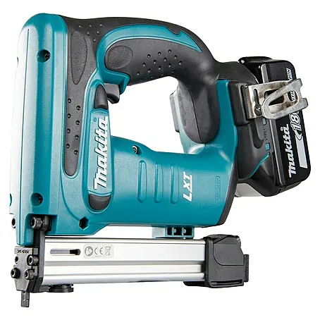 Makita LXT 18V Grapadora de batería DST221RTJ